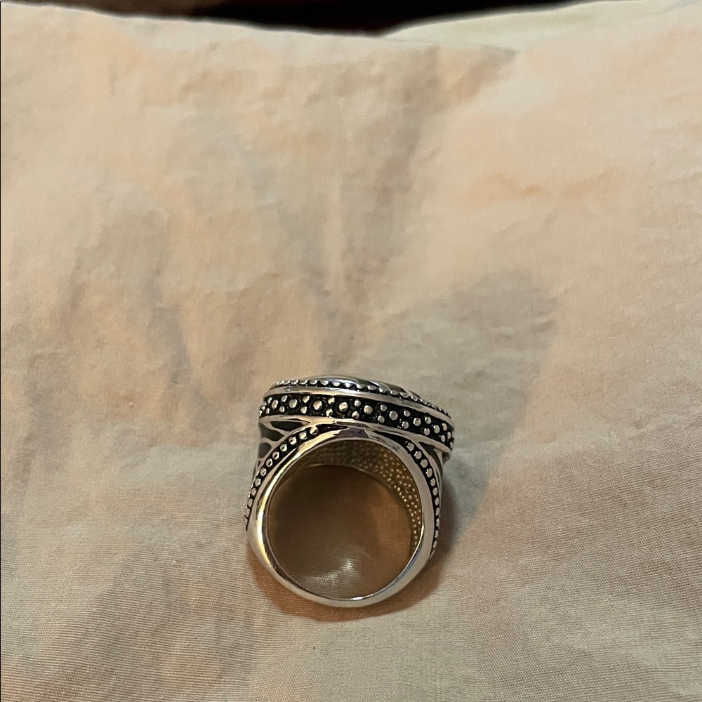 Silver Zebra Pattern Ring - Picture 3 of 5